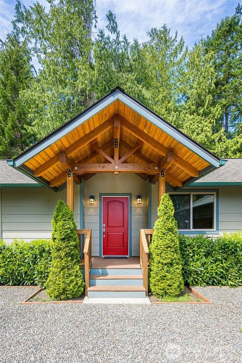 530 Montgomery Ln, Port Ludlow, WA, 98365-9650 | Card Image