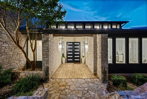 319 Explorer, Lakeway, TX, 78734-3804 | Card Image