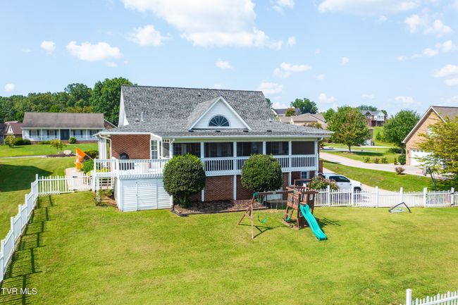 136 Landon Dr, House other with 3 bedrooms, 3 bathrooms and null parking in Mount Carmel TN | Image 71