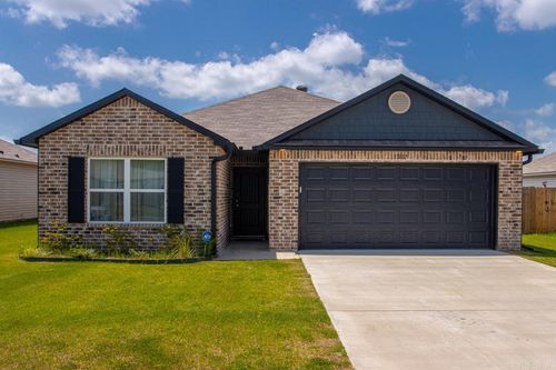 13081 River Creek Ln, Hensley, AR, 72065-5703 | Card Image