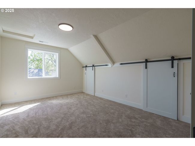 535 E St, House other with 4 bedrooms, 3 bathrooms and 1 parking in Independence OR | Image 47