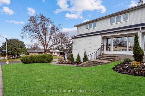 {{alt}} | Card Image