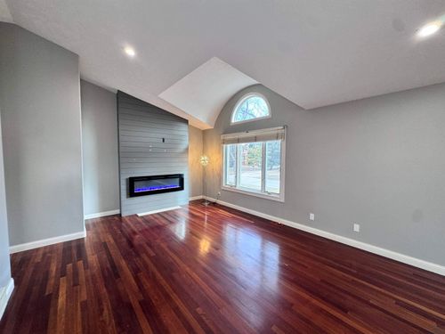 509 Alderson St, Sloan, IA, 51055-7720 | Card Image