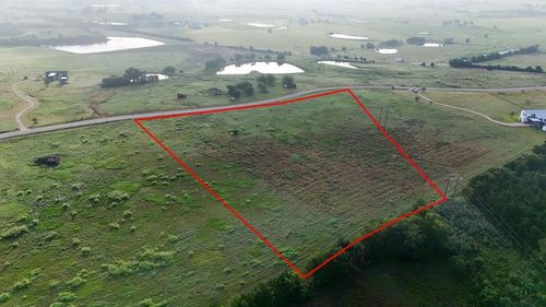 227 Vineyard View Trail, Carmine, TX, 78932 | Card Image