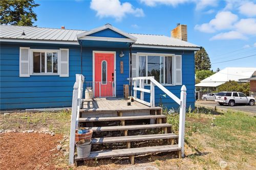 106 S 4th St, Odessa, WA, 99159-5102 | Card Image