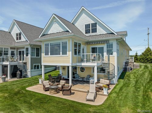 10043 Dixie Hwy, Ira, MI, 48023-2821 | Card Image