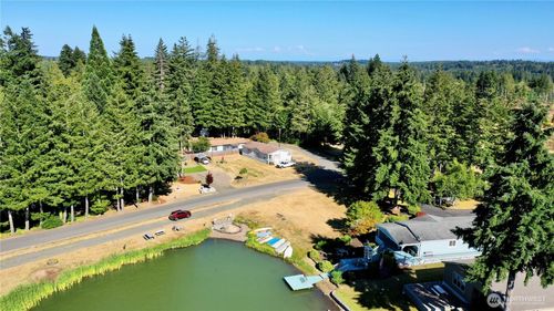 21 Se Iris Pl, Shelton, WA, 98584-9215 | Card Image