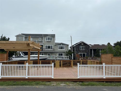 62 Clark St, Long Beach, NY, 11561-2710 | Card Image