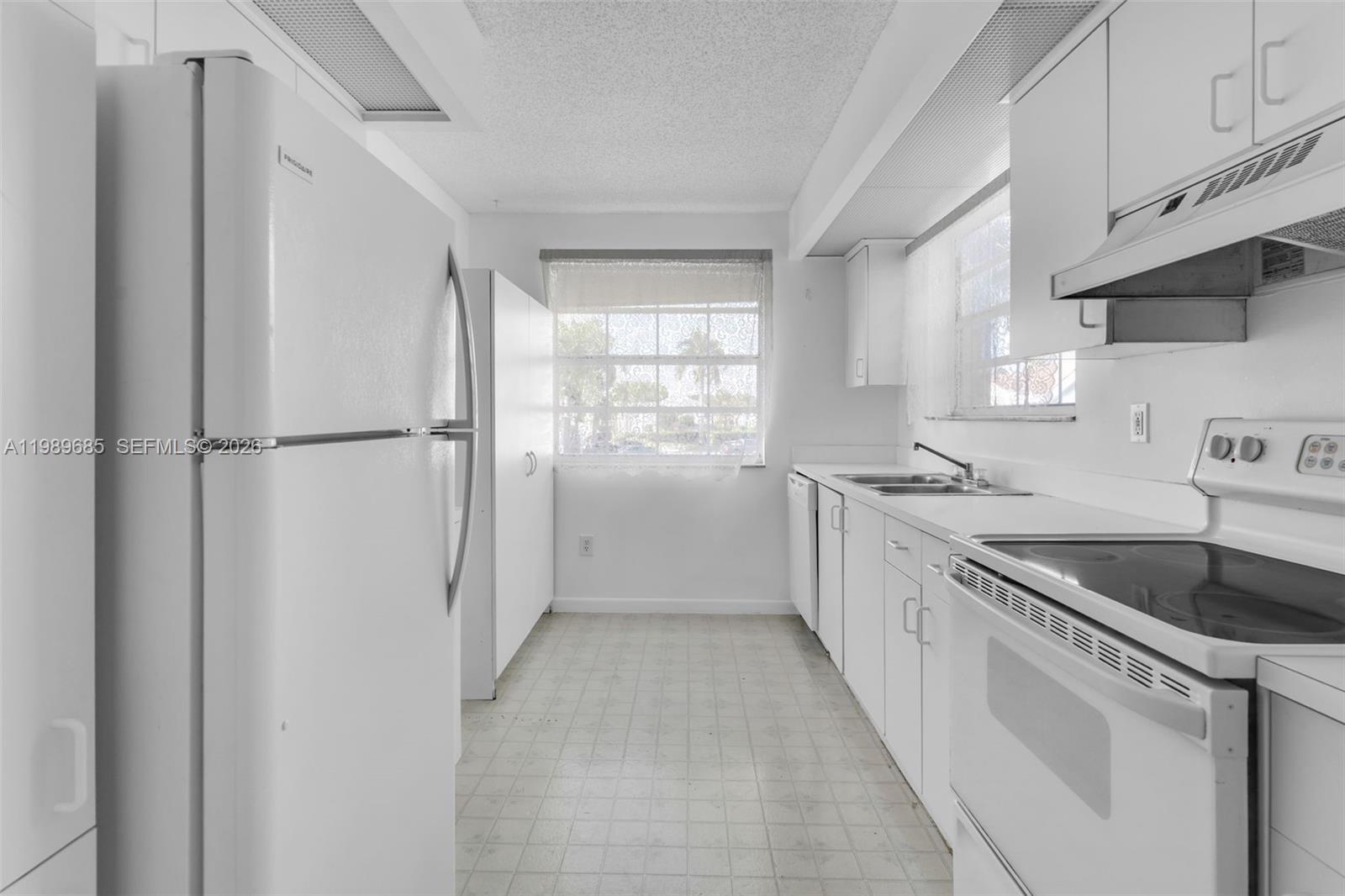 Residential in Homestead 3