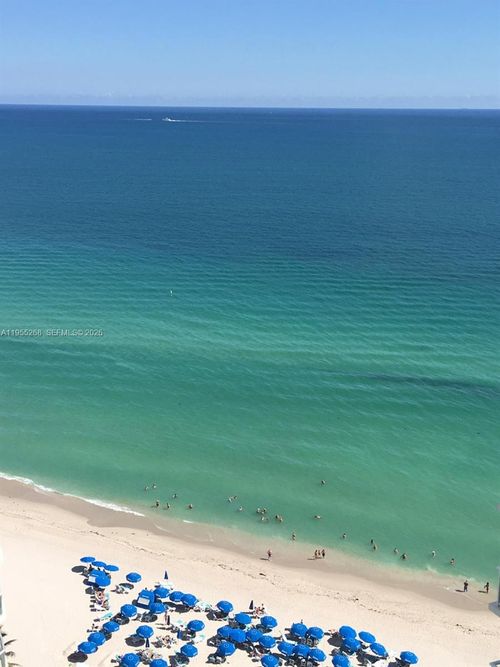 2304-18671 Collins Ave, Sunny Isles Beach, FL, 33160-2482 | Card Image