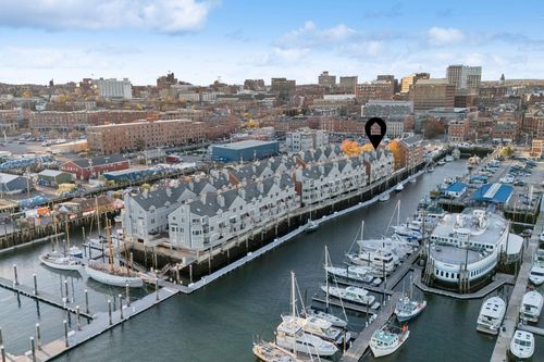 105-105 Chandlers Wharf, Portland, ME, 04101 | Card Image