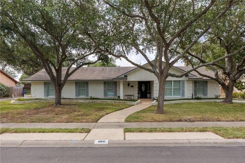 4941 Greenbriar Dr, Corpus Christi, TX, 78413-2717 | Card Image