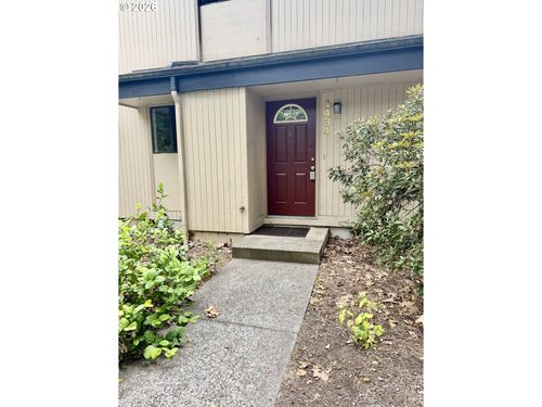 1434 Fetters Loop, Eugene, OR, 97402-6704 | Card Image
