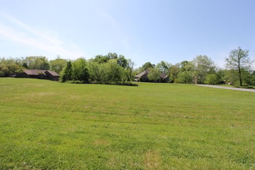 29 Fairway Dr, Lawrenceburg, KY, 40342 | Card Image