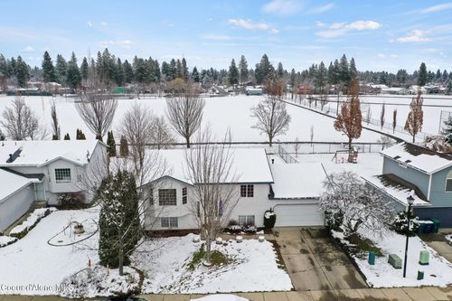 2020 N Stagecoach Dr, Post Falls, ID, 83854-9289 | Card Image