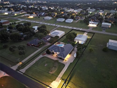 2921 N Mockingbird Ln, Midlothian, TX, 76065-4723 | Card Image