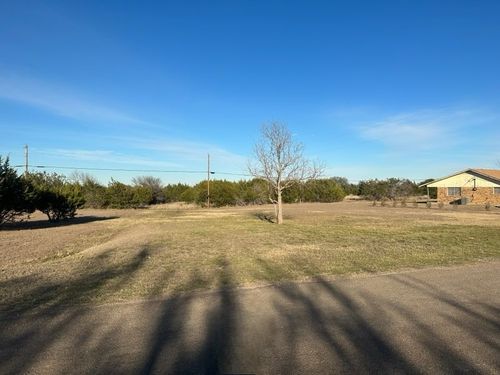 9825 Southshore Drive, Salado, TX, 76571 | Card Image