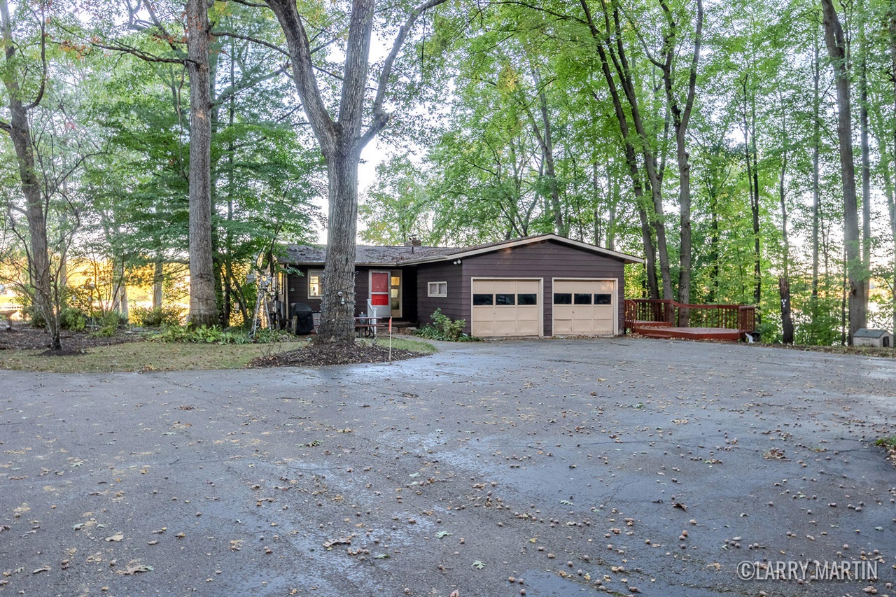 Mccords Ave, Alto, MI 49302