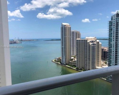 t-3212-300 S Biscayne Blvd, Miami, FL, 33131-5378 | Card Image