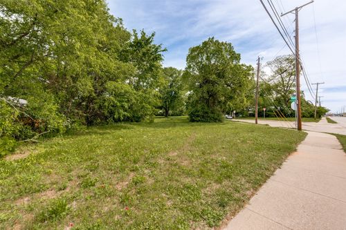 3711 Carpenter Ave, Dallas, TX, 75210-2102 | Card Image