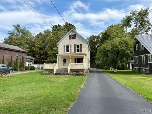 37 White St, Clinton, NY, 13323-3731 | Card Image