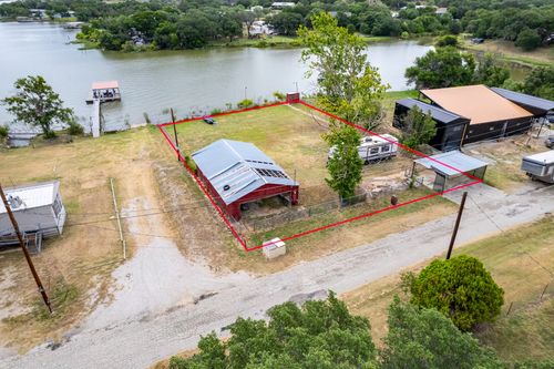 7340 Sportsman Dr, Brownwood, TX, 76801-9168 | Card Image