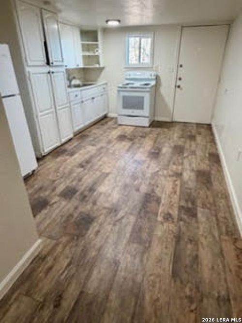 6-8325 Fm 327, Elmendorf, TX, 78112 | Card Image