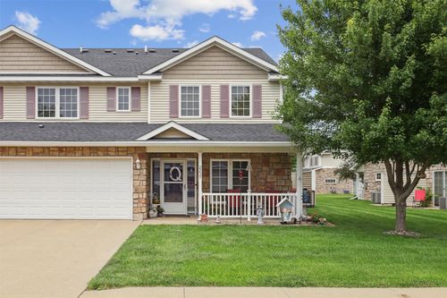 2237 3rd Ave Sw, Altoona, IA, 50009-7810 | Card Image