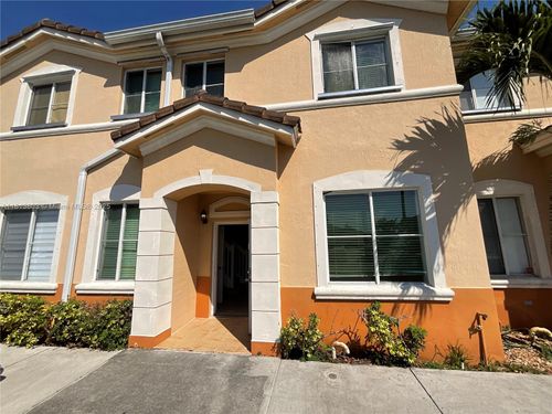 apt-104-7301 Nw 174th Ter, Hialeah, FL, 33015-1116 | Card Image