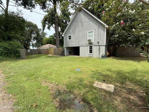 98 Ashley St, Vicksburg, MS, 39183-9444 | Card Image