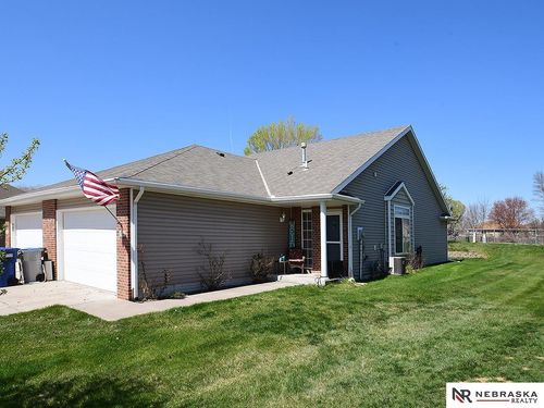 828 Norwood Dr, Lincoln, NE, 68512-2114 | Card Image