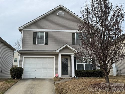 3955 Damask Dr, Charlotte, NC, 28206-2487 | Card Image