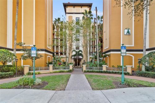 102e-12527 Floridays Resort Dr, Orlando, FL, 32821 | Card Image