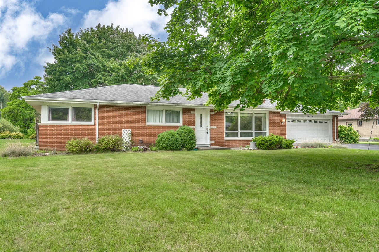 Westnedge Ave, Portage, MI 49002