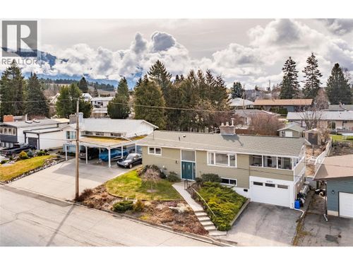 2323 Birch St, Creston, BC, V0B1G5 | Card Image