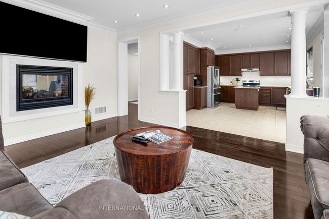 133 Hatton Garden Rd, House other with 4 bedrooms, 4 bathrooms and 4 parking in Woodbridge ON | Image 15