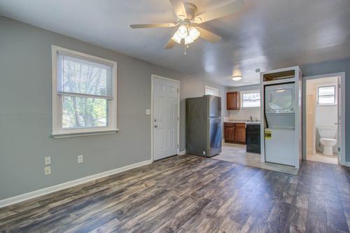 b-1833 Orangeburg St, North Charleston, SC, 29405-7193 | Card Image
