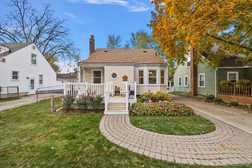 1908 Cambridge Rd, Berkley, MI, 48072-1720 | Card Image