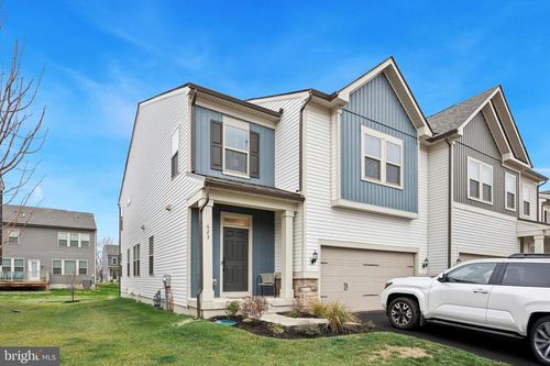 623 Liberty Ridge Rd, HORSHAM, PA, 19044-5202 | Card Image