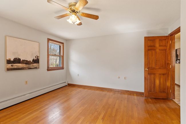 1096 W Hollis St, House other with 3 bedrooms, 3 bathrooms and null parking in Nashua NH | Image 19