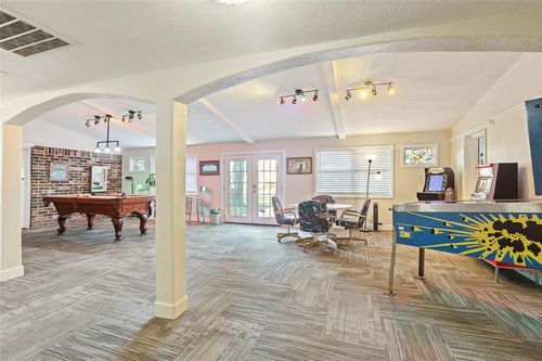 1015 Southern Hills Rd, Kingwood, TX, 77339-2930 | Card Image