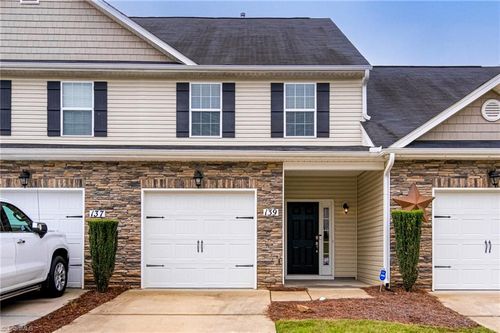 139 Penry Ln, Clemmons, NC, 27012-6868 | Card Image
