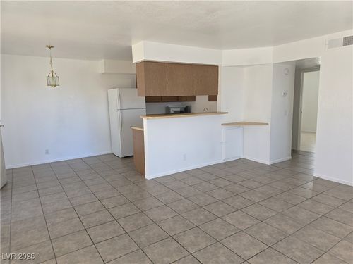 apt-3-1812 Fulstone Way, Las Vegas, NV, 89115-6642 | Card Image