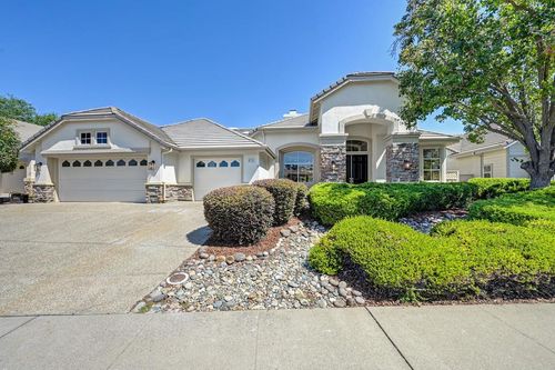 816 Dragonfly Ct, Roseville, CA, 95747-8617 | Card Image