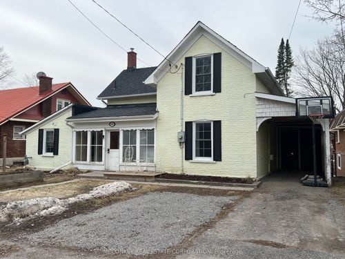 28 Queen St, Norwood, ON, K0L2V0 | Card Image