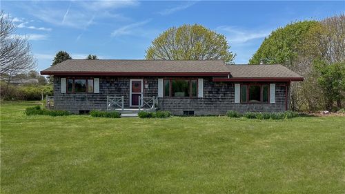 387 High St, Block Island, RI, 02807-7825 | Card Image