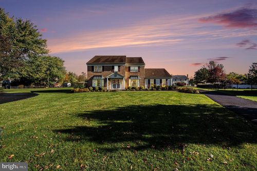 742 Tranquility Ln, LANSDALE, PA, 19446-5658 | Card Image