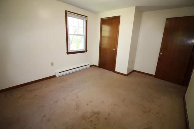 APT-1 - 82 Franklin St, Condo with 2 bedrooms, 1 bathrooms and null parking in Derry NH | Image 8