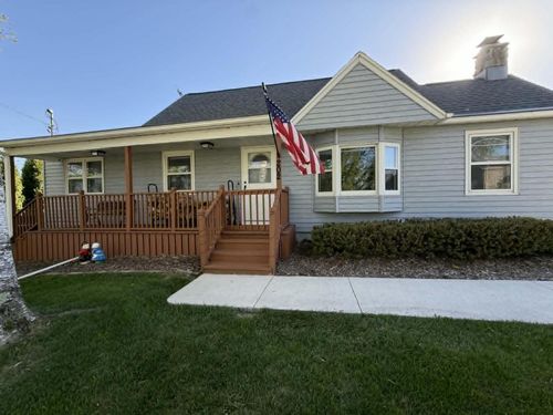 202 Lake Street, Cascade, WI, 53011 | Card Image