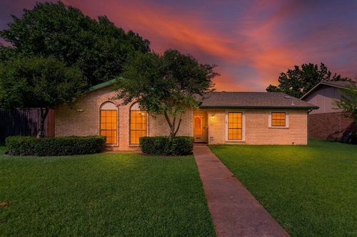 4608 Gleneagle St, Mesquite, TX, 75150-1965 | Card Image